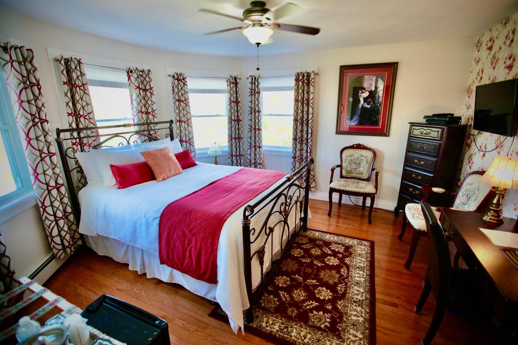 Twin Peaks B&B Mindemoya 客房 照片